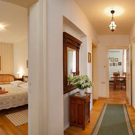 Anamarija Apartman